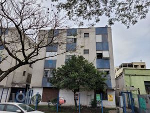Image 11 - 897781