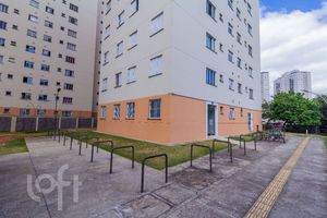Image 41 - 897785