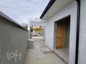 Image 24 - 897792