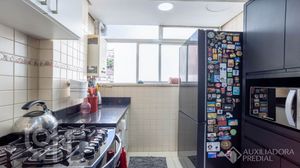 Image 6 - 897796