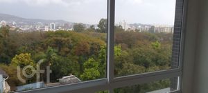 Image 3 - 897800