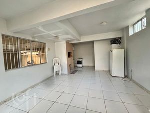 Image 16 - 897802