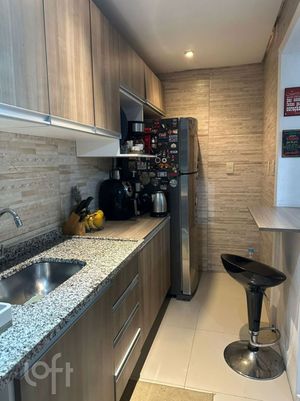 Image 4 - 897803