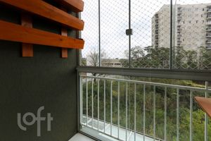 Image 1 - 897810