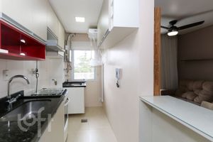 Image 9 - 897810