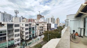 Image 2 - 897812