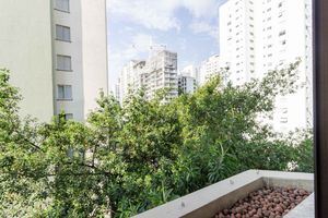 Image 16 - 897818