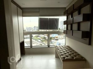 Image 33 - 897824