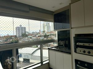 Image 10 - 897824
