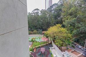 Image 27 - 897825