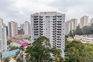 Image 38 - 897825