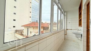 Image 16 - 897837