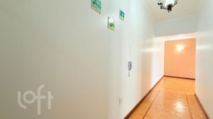 Image 13 - 897837