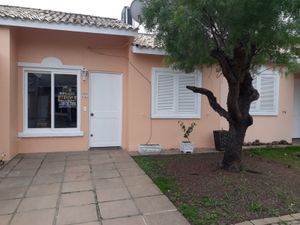 Image 21 - 897840