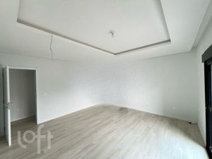Image 10 - 897845