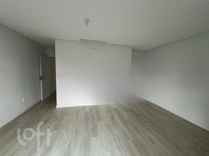 Image 18 - 897845