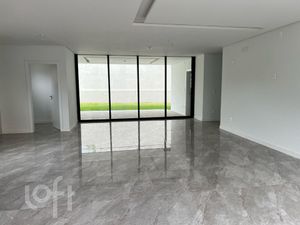 Image 3 - 897845