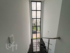 Image 9 - 897845