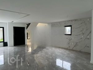 Image 1 - 897845