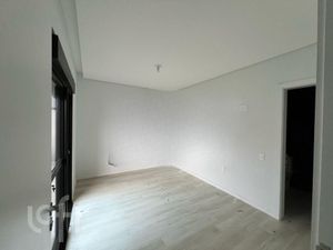 Image 15 - 897845