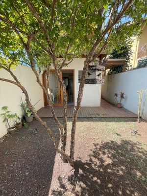 Image 28 - 897925