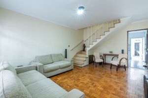 Image 1 - 897928