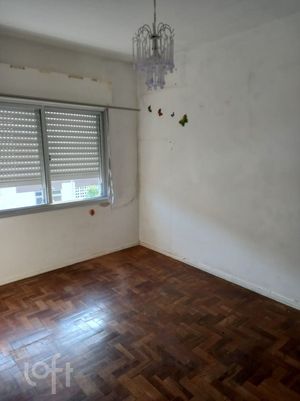 Image 16 - 897937