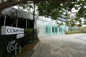 Image 39 - 897938