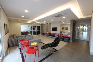 Image 21 - 897938