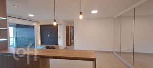 Image 4 - 897938