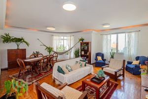 Image 35 - 897943