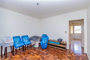 Image 3 - 897949