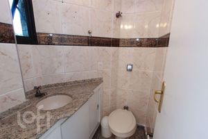 Image 6 - 897968