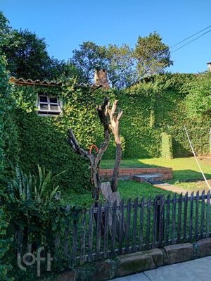 Image 4 - 897985