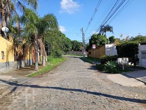 Image 3 - 897985