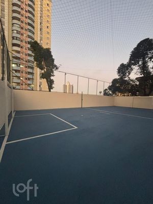 Image 16 - 898017