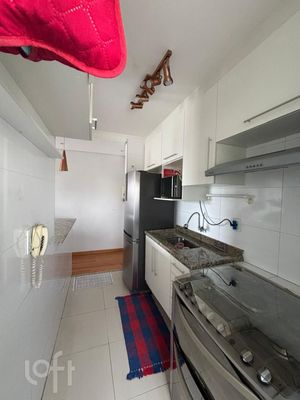 Image 4 - 898017