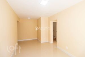 Image 1 - 898019