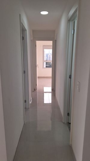Image 7 - 898021