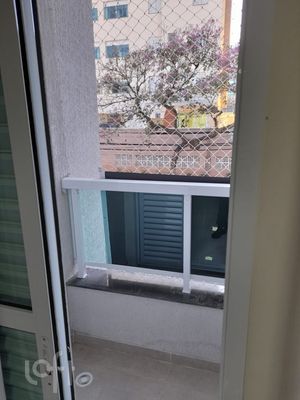Image 7 - 898046