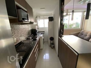 Image 9 - 898048