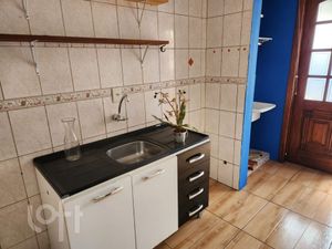 Image 29 - 898055