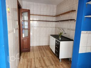 Image 23 - 898055