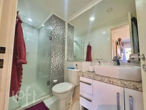 Image 9 - 898059