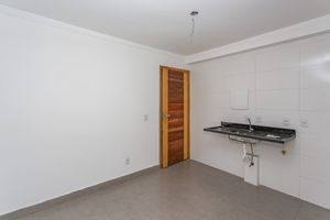 Image 3 - 898063