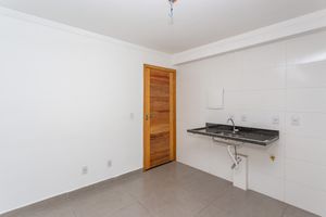 Image 3 - 898072