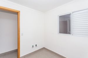 Image 22 - 898072