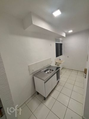Image 6 - 898077