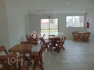 Image 7 - 898077