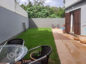 Image 4 - 898093